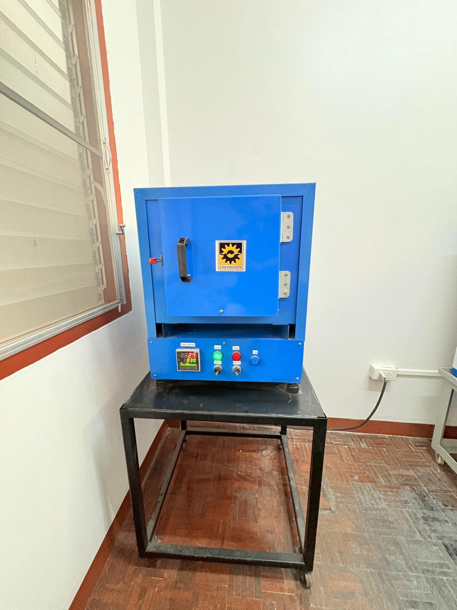 เตาเผาอุณหภูมิสูง 1200 ํC (Furnace Box 1200 ํC) 